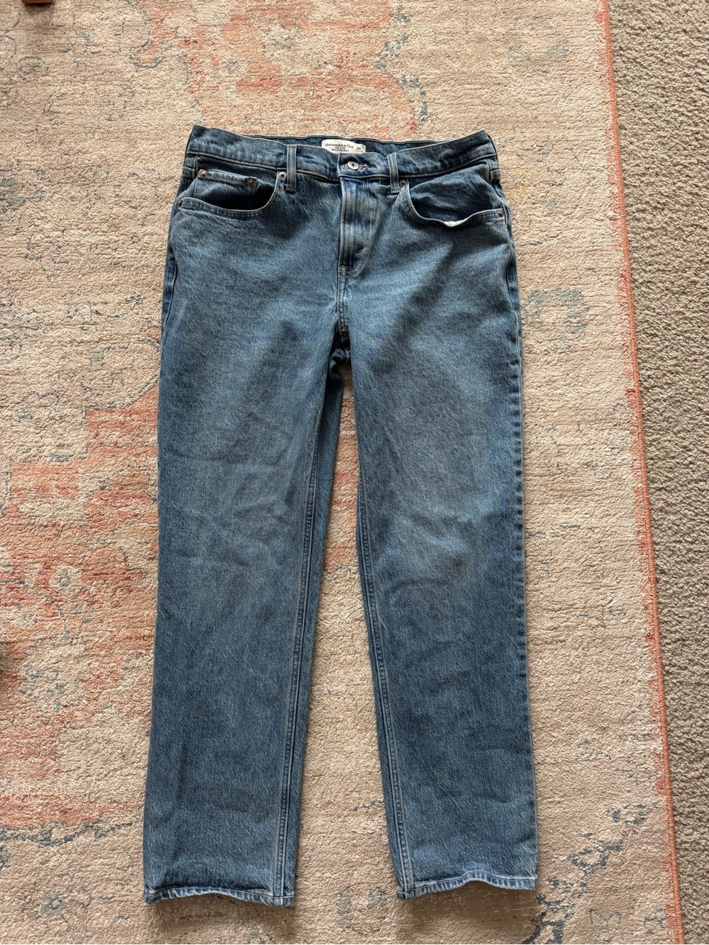 Abercrombie Women's 90s Straight-Leg Jeans